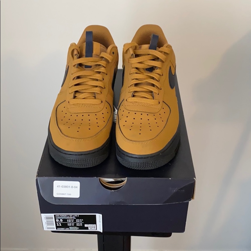 Air Force 1 ‘07 LV8 2